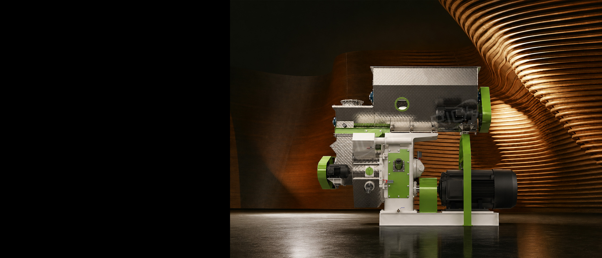 anti-clogging pellet producing machine